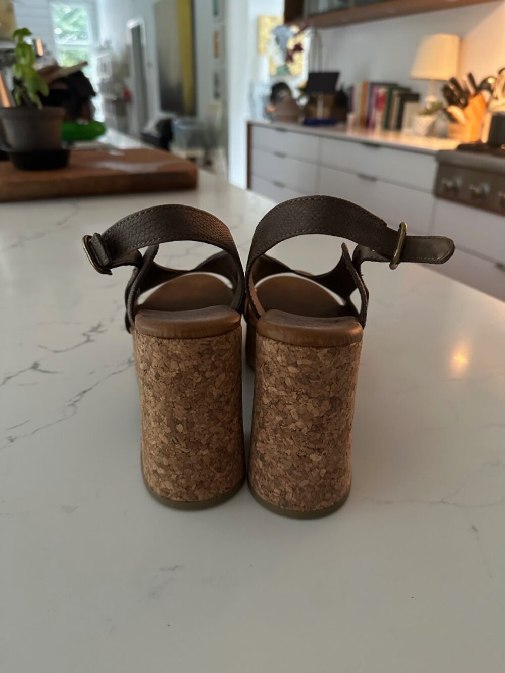 🤎 NEW 70's Style BLOWFISH Malibu Partea Taupe Cork Platform 👡 Sandal SIZE 9 - Picture 4 of 8